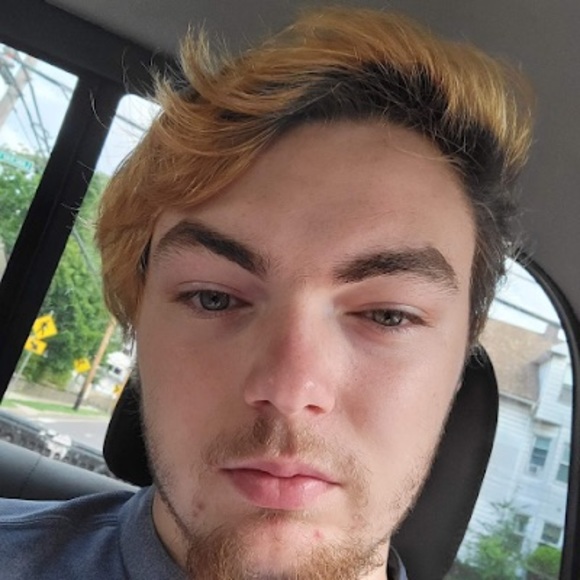 Meet your Posher, Benjamin - Picture 1 of 1